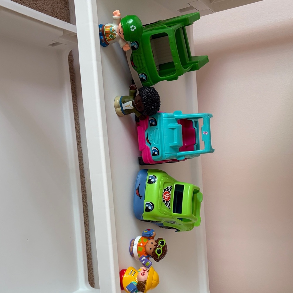 Fisher-Price Little People cars/people.